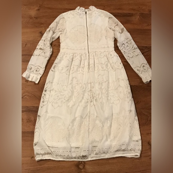 EUC stunning Lace Layered white Dress From Urban outfitters Size Small S Midi - Picture 4 of 4
